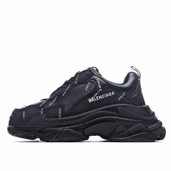 Balenciaga Triple S dad shoes running shoes